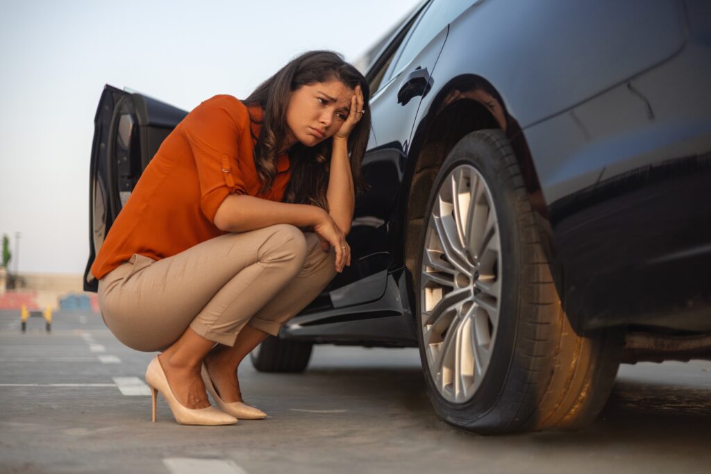 Flat Tire? Here’s When to Call a Tow Truck